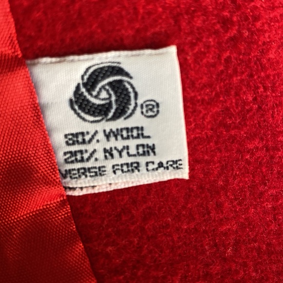 Vintage Herman Kay Red Wool Coat. 4 gold button front closure. Sz L. - Picture 8 of 10